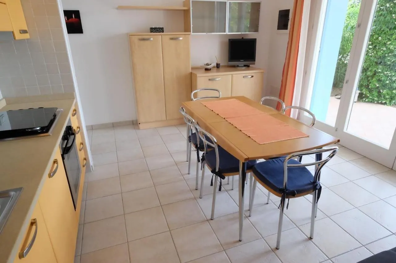Marina Village Apartments 利多迪迪耶索洛